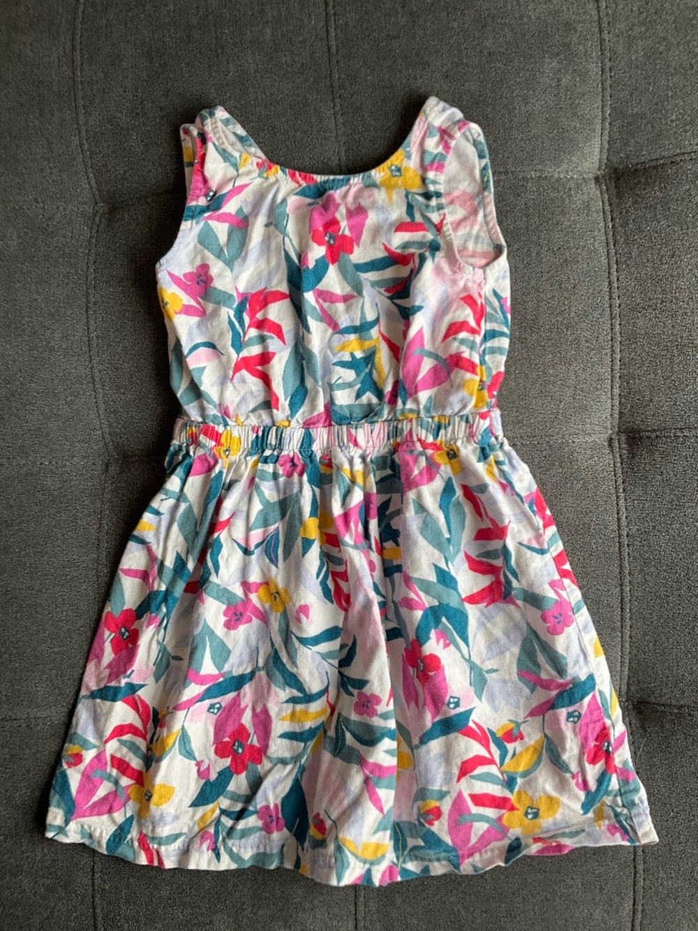 EUC Carter's Kid Floral Dress Size 6/6X